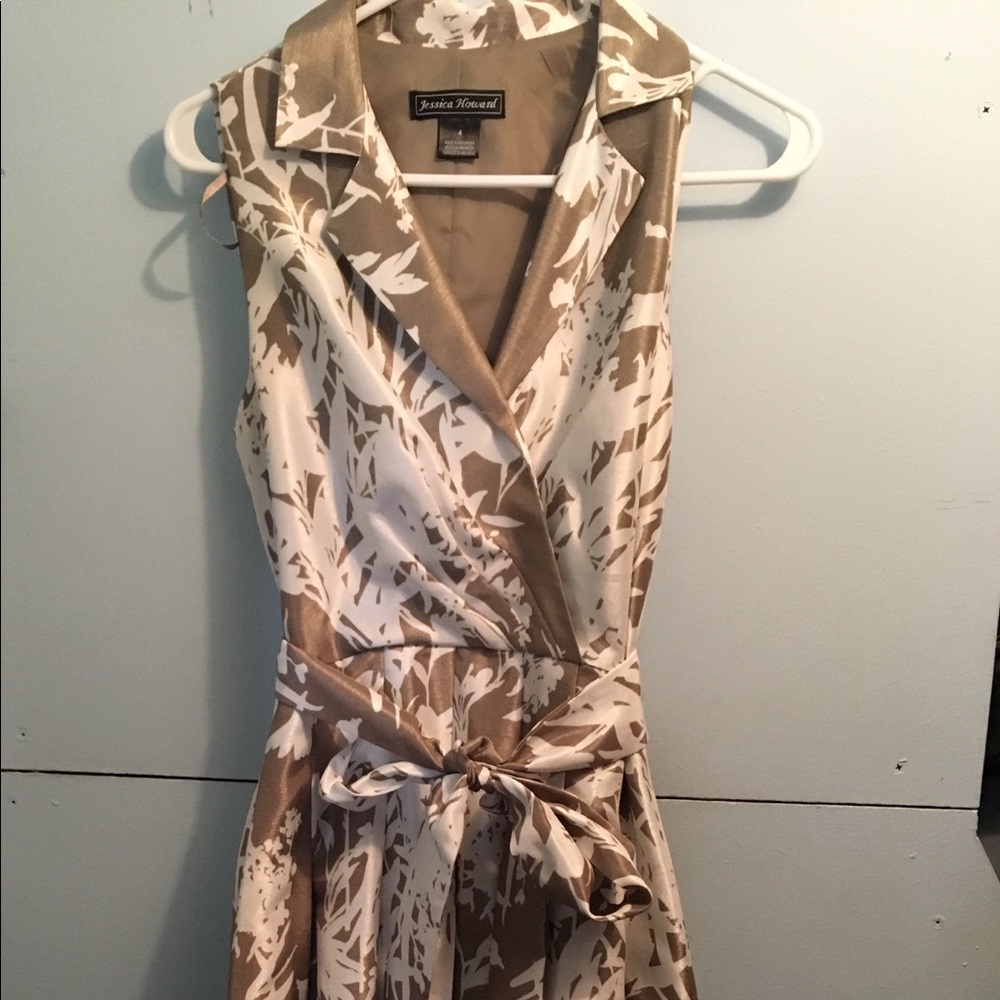 Jessica Howard dress